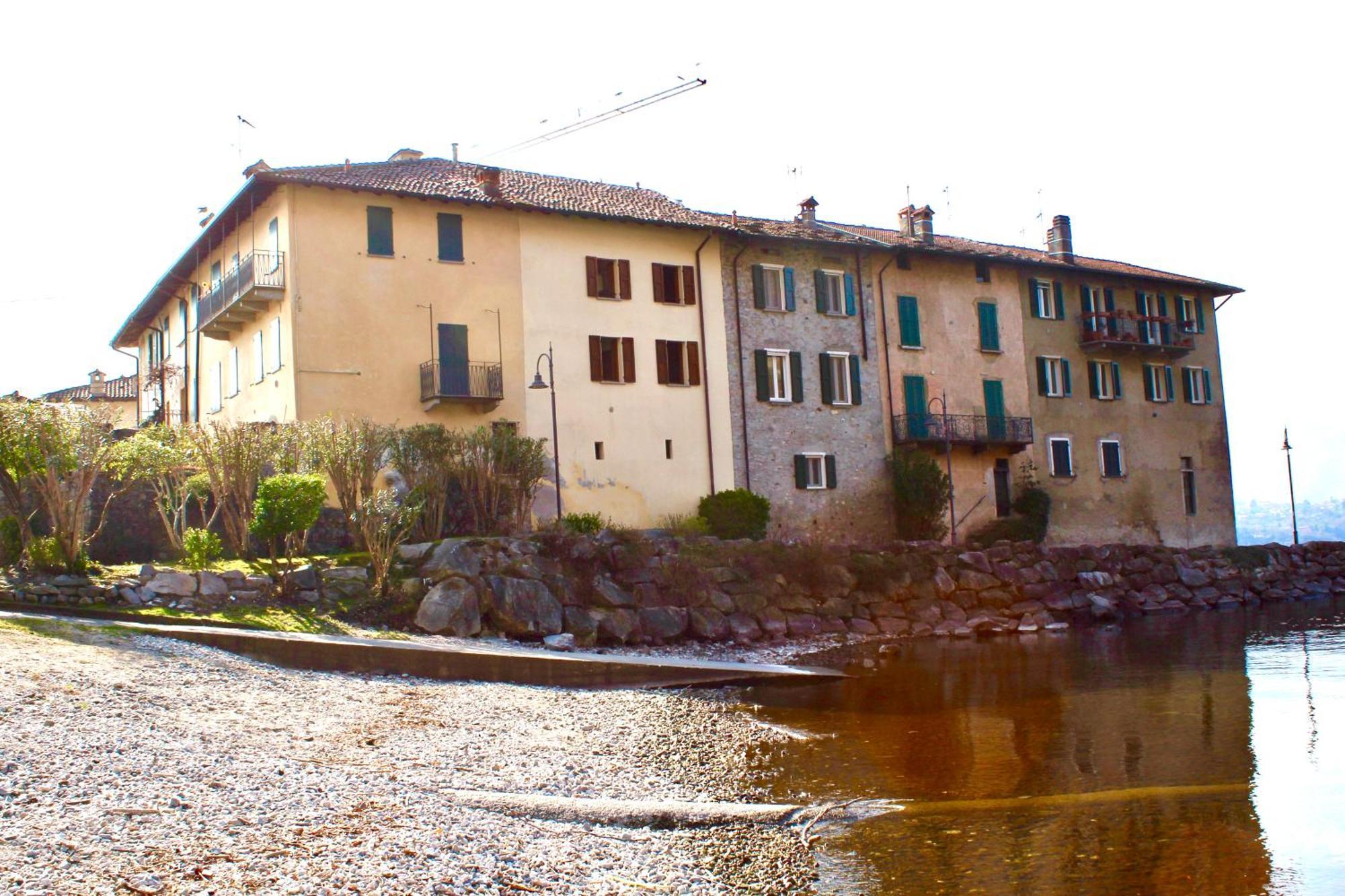Riva Bianca Castle Holiday Home Льерна Экстерьер фото